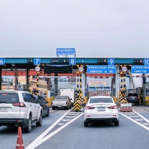 Best Practices for CMV Drivers: Changing Lanes and Passing